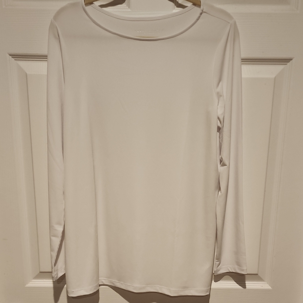 Susan Graver White Fitted Blouse